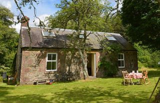 The Neids, Glenisla