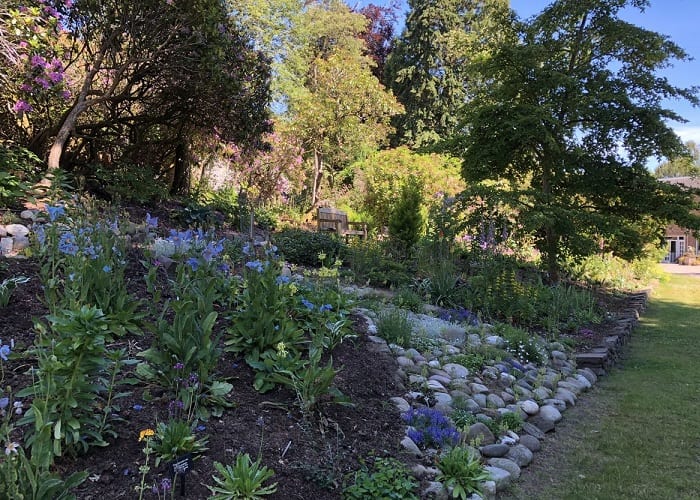 Reswallie Gardens