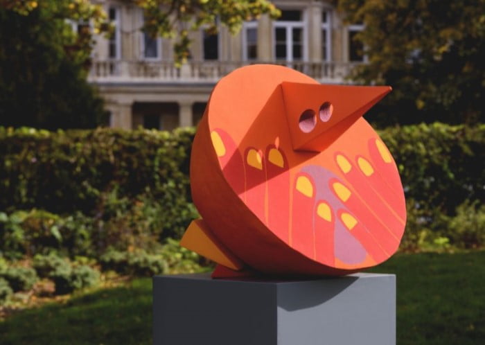 Emma Hart Big Time Sundial
