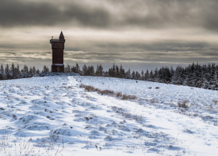 Airlie Monument