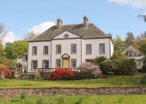 Pitscandly House