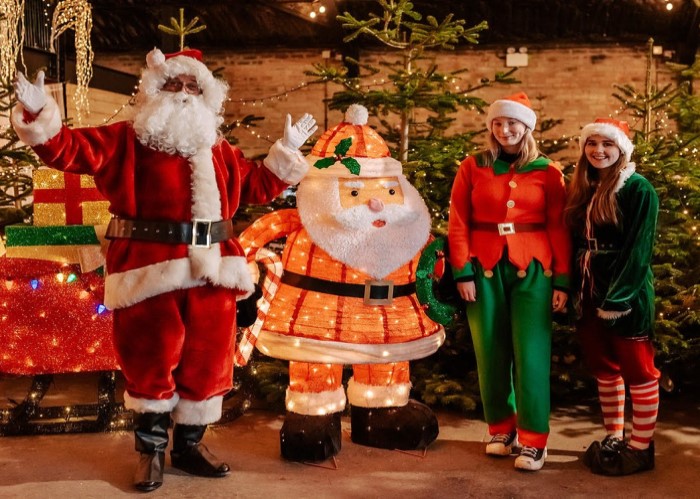 Breakfast with Santa at Charleton Farm