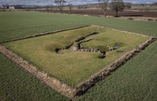 Carlungie Earth House