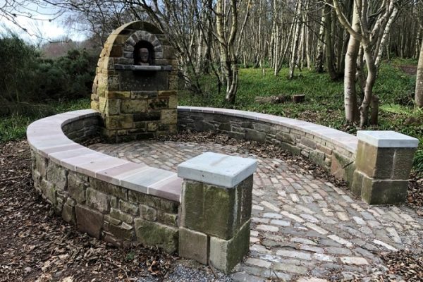 Robert Burns Memorial Cairn